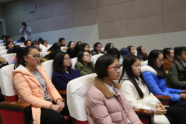 西北大學(xué)黨委常委、副校長(zhǎng)王堯宇教授蒞臨內(nèi)江師范學(xué)院講學(xué)