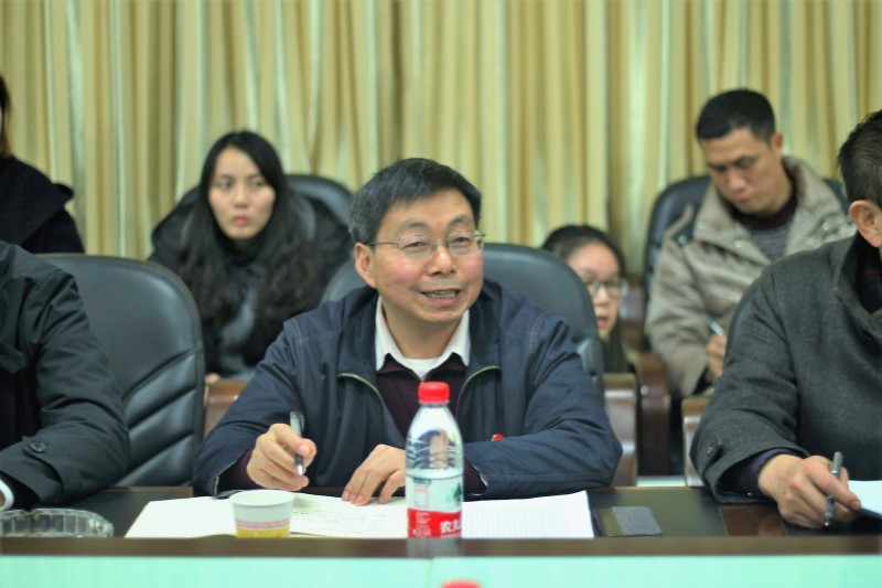 匡樂滿來(lái)湖南師范大學(xué)樹達(dá)學(xué)院調(diào)研物理學(xué)專業(yè)學(xué)生人才培養(yǎng)情況 