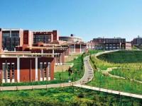 云南大學(xué)滇池師范學(xué)院楊林校區(qū)2023年學(xué)費(fèi)、收費(fèi)多少