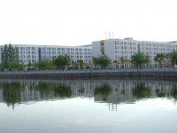 江漢藝術(shù)職業(yè)師范學(xué)院2023年學(xué)費、收費多少