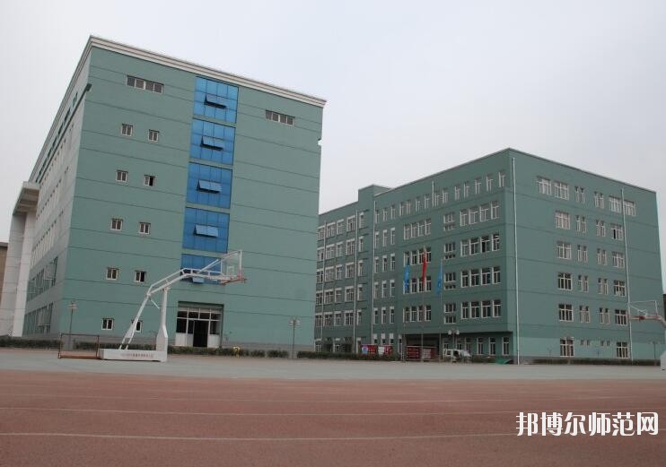 保定女子職業(yè)幼兒師范中專(zhuān)學(xué)校2019年報(bào)名條件、招生對(duì)象