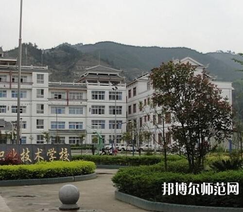 黎平中等幼兒師范職業(yè)技術(shù)學(xué)校2023年報(bào)名條件、招生要求、招生對象