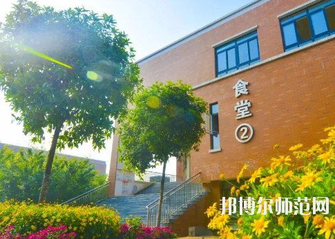 成都五月花幼兒師范高級技工學校網(wǎng)站網(wǎng)址