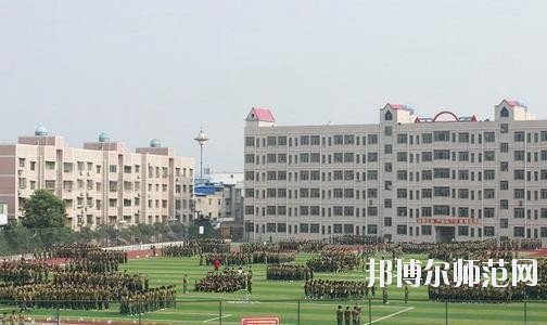 四川弘博中等專業(yè)幼兒師范學校2020年報名條件、招生要求、招生對象