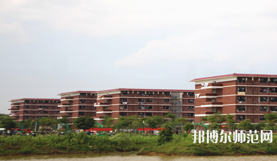 江西2020年讀幼師學(xué)?？梢钥即髮W(xué)嗎