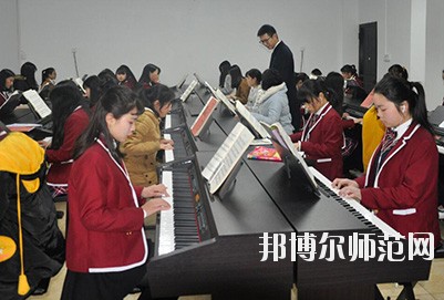 陜西2020年中專(zhuān)幼師學(xué)?？梢钥即髮?zhuān)嗎