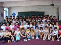 鄭州2020年中專幼師學?？梢钥即髮? /><b>鄭州2020年中專幼師學?？梢钥即髮?/b><span>2020-05-26 11:18</span><p>鄭州2020年中專幼師學?？梢钥即髮幔袑．厴I(yè)相當于高中學歷，有些人在中專畢業(yè)的時候，想獲得更高層次的文憑，比如獲得大專文</p></a></li>
            <li><a href=