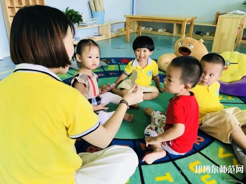 六盤水2021年幼師學校中專升大?？际裁? width=
