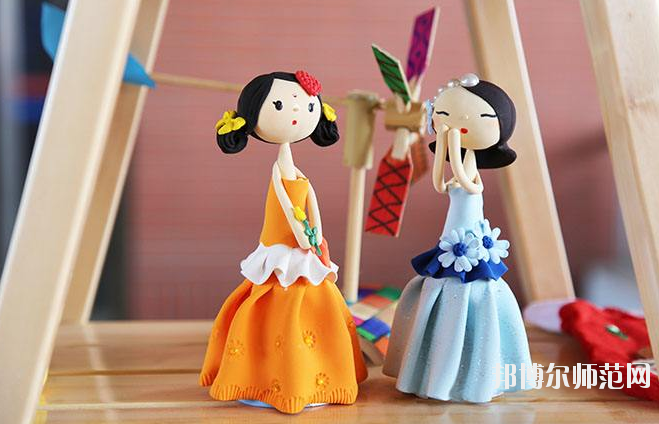 溫州2021年女生上幼師學校學什么專業(yè)好