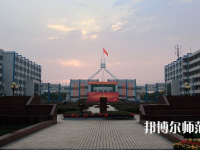湖北職業(yè)技術(shù)師范學(xué)院2023年報(bào)名條件、招生要求、招生對(duì)象