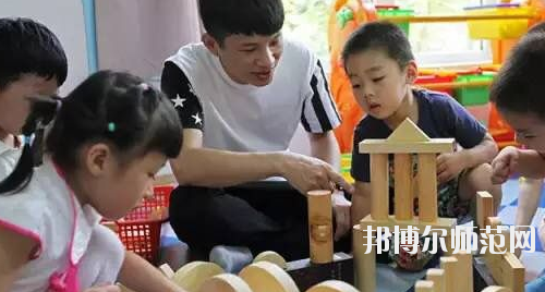 天水2021年幼師學(xué)校學(xué)什么專(zhuān)業(yè)有前途
