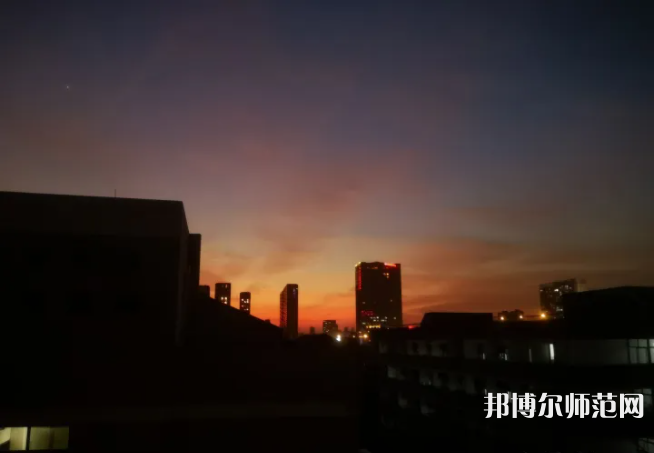 浙江工業(yè)師范大學(xué)朝暉校區(qū)2023年報(bào)名條件、招生要求、招生對象
