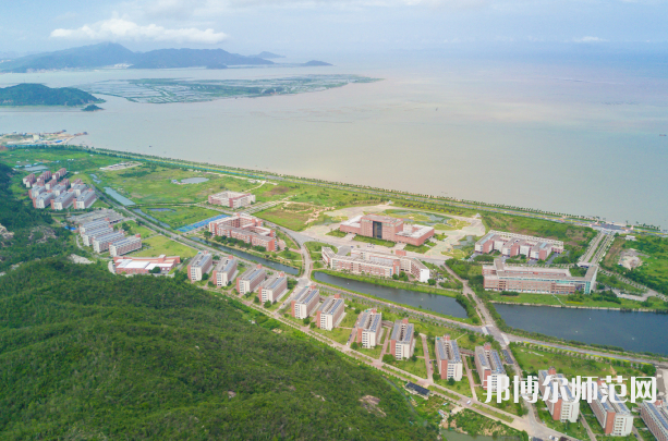 吉林大學(xué)珠海師范學(xué)院2023年報(bào)名條件、招生要求、招生對(duì)象