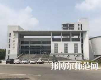 安徽大學(xué)師范學(xué)院龍河校區(qū)2023年報名條件、招生要求、招生對象