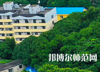 長沙學(xué)院師范學(xué)院2023年學(xué)費、收費多少