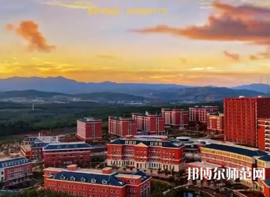 云南經(jīng)貿(mào)外事職業(yè)師范學院2023年招生計劃