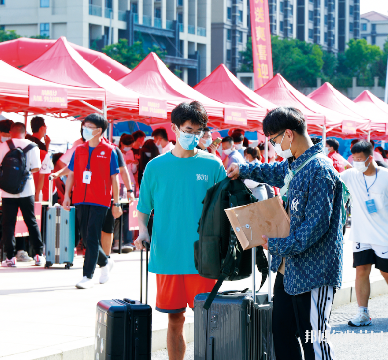 青島科技師范大學(xué)嶗山校區(qū)2023年報(bào)名條件、招生要求、招生對象 