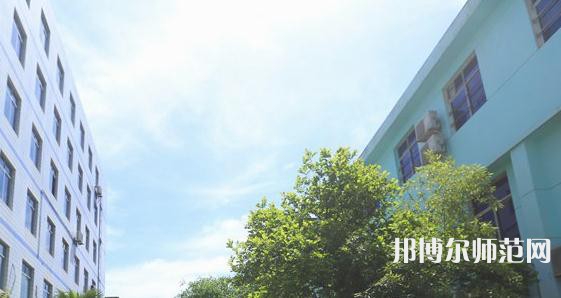 西安綜合幼師職業(yè)中等專業(yè)學(xué)校2023年報名條件、招生對象、招生要求