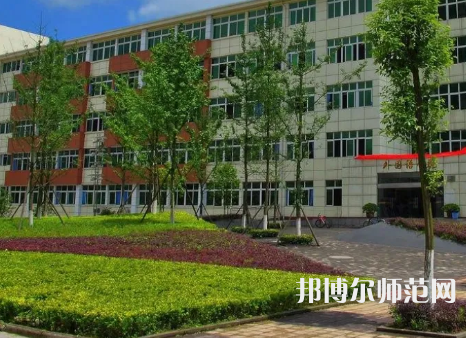 重慶師范大學涉外商貿(mào)學院銅梁校區(qū)2023年報名條件、招生要求、招生對象 