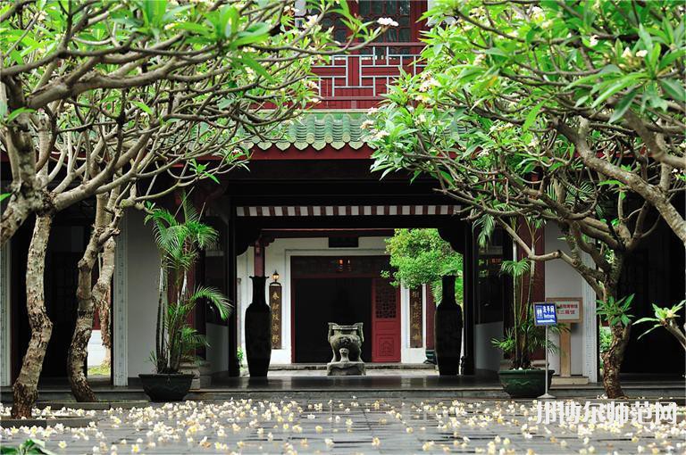 瓊臺(tái)師范學(xué)院2023年怎么樣、好不好 