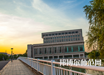 中南師范大學(xué)2023年怎么樣、好不好