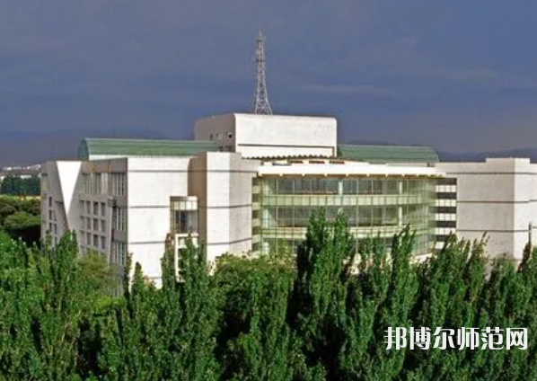 新疆大學(xué)師范學(xué)院南校區(qū)2023年報(bào)名條件、招生要求、招生對(duì)象