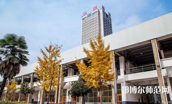 西安建筑科技師范大學華清學院2023年報名條件、招生要求、招生對象
