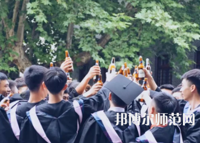 四川農(nóng)業(yè)師范大學(xué)雅安校區(qū)2023年怎么樣、好不好