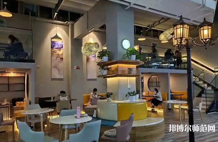 河北師范大學(xué)匯華學(xué)院2023年報(bào)名條件、招生要求、招生對(duì)象