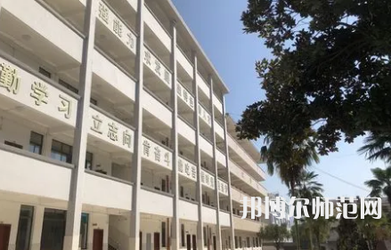2023年桂林興安師范學(xué)校報(bào)名條件、招生對象