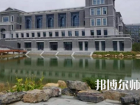 2023年黃麓師范學(xué)校報名條件、招生對象