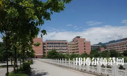 2023年樂山西成幼兒師范職業(yè)學(xué)校報(bào)名條件、招生對(duì)象