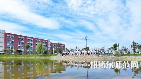 2023年四川省幼兒師范高等?？茖W(xué)校報(bào)名條件