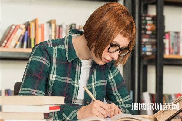 蒼溪縣幼兒師范職業(yè)高級中學介紹、地址